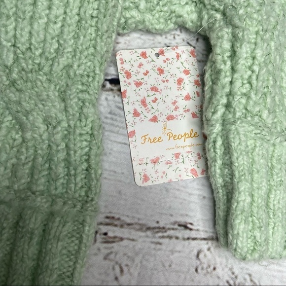 NWT Free People Carousel Sweater Size L - Picture 6 of 9